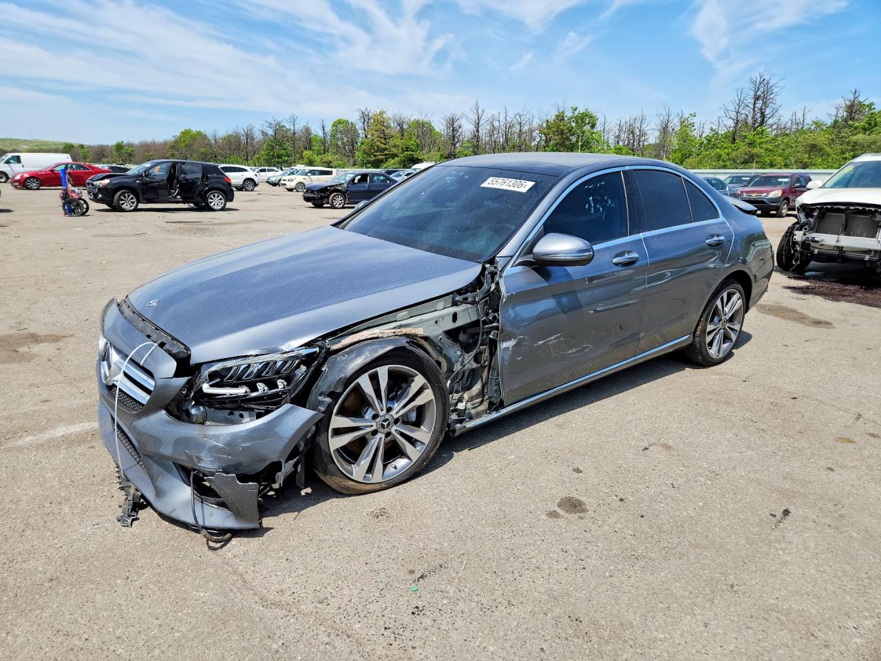 Salvage Mercedes-Benz C-Class Image