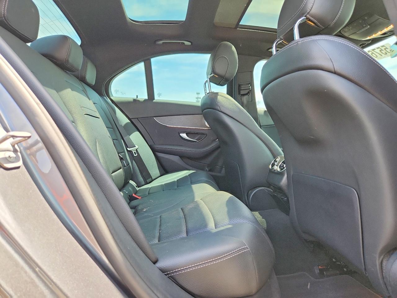 Mercedes-Benz C-Class 300 4matic