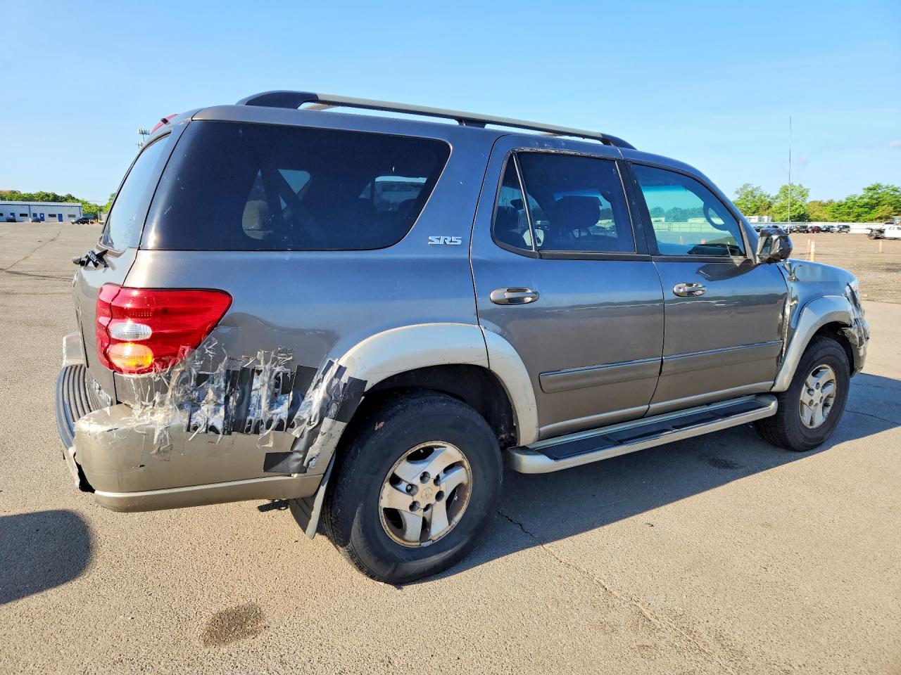Toyota Sequoia Sr5