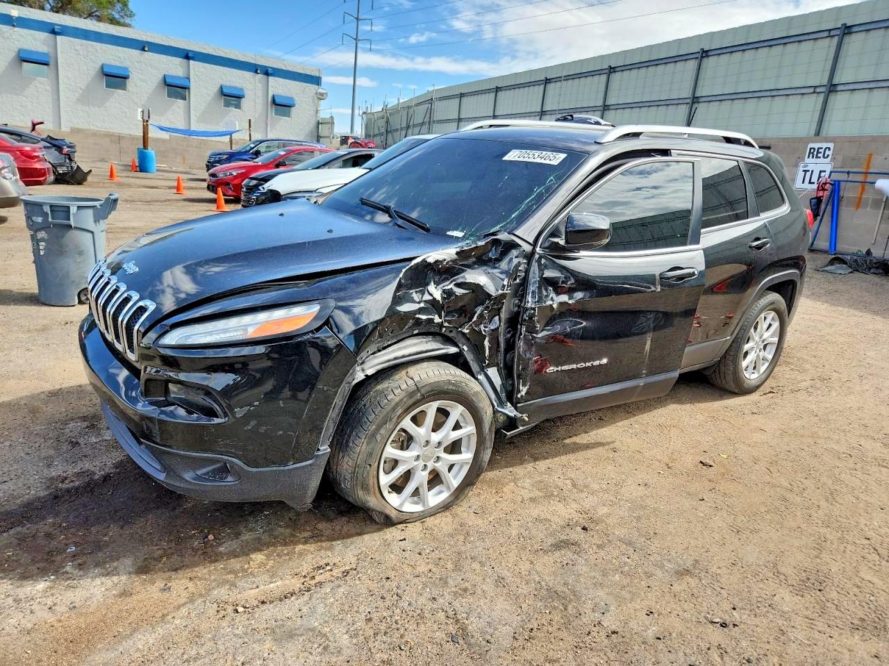 Salvage Jeep Grand Cherokee Image