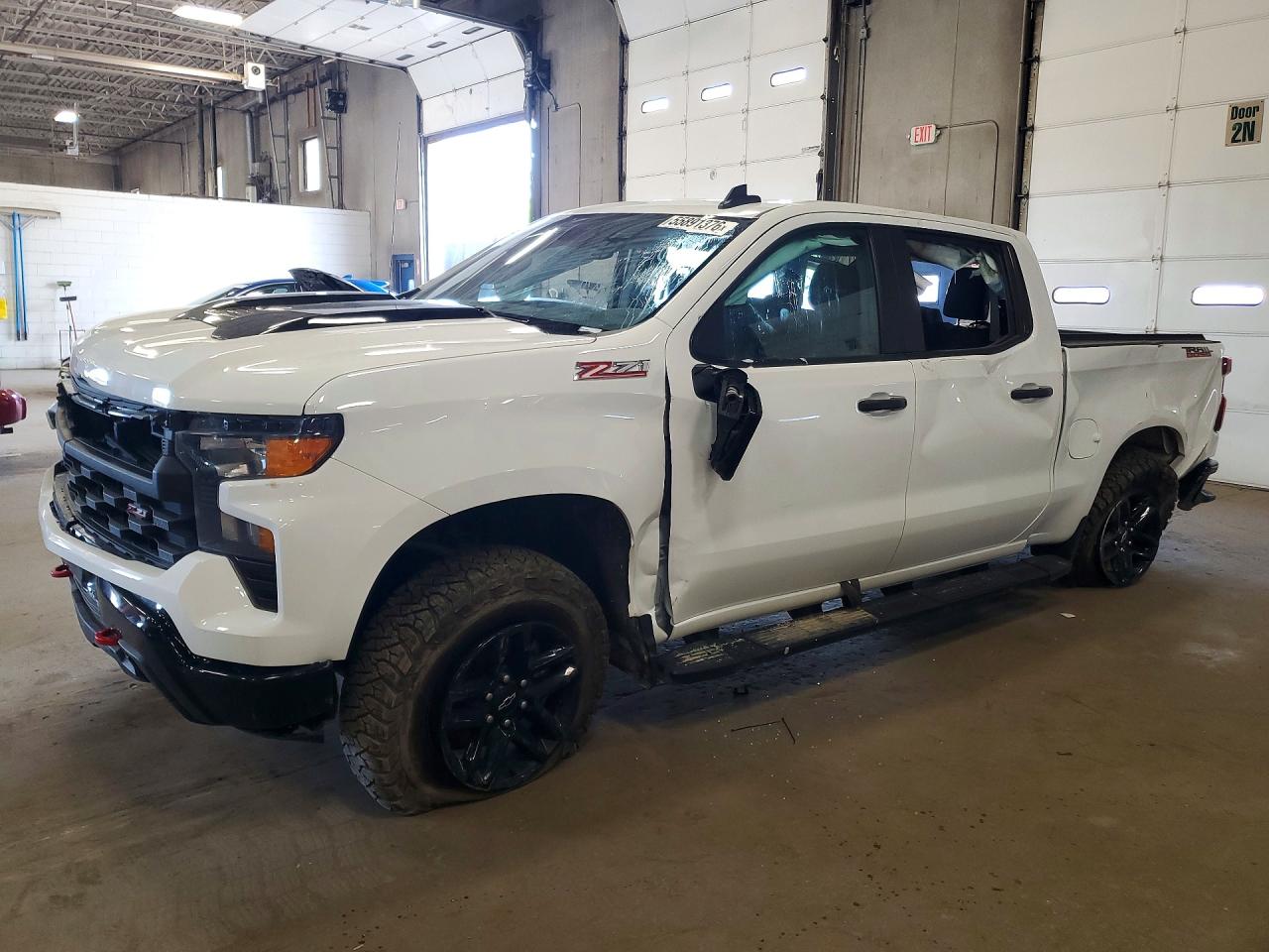 Salvage Chevrolet Silverado Image