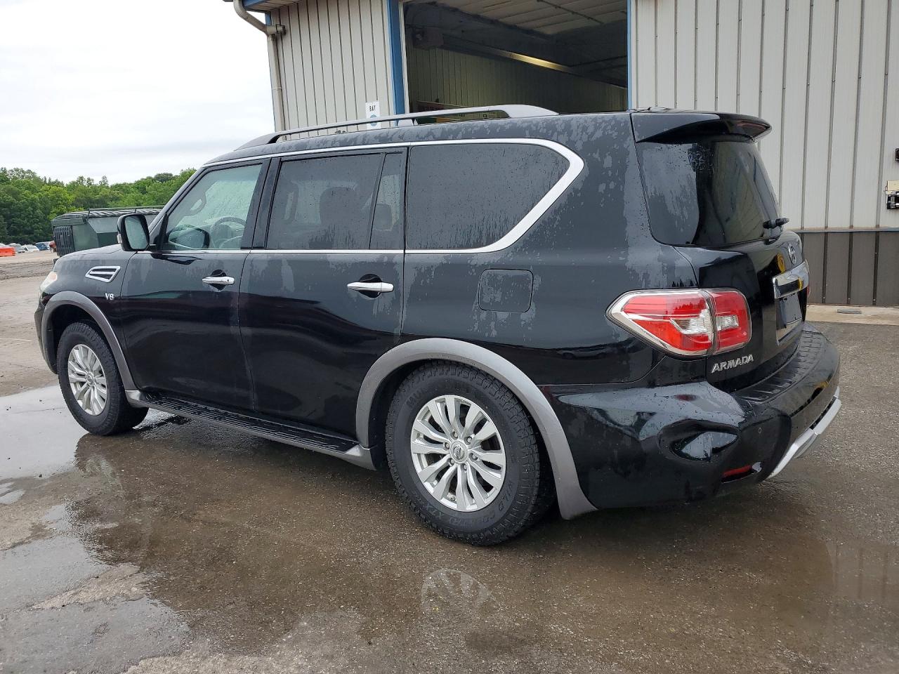 Nissan Armada Sv