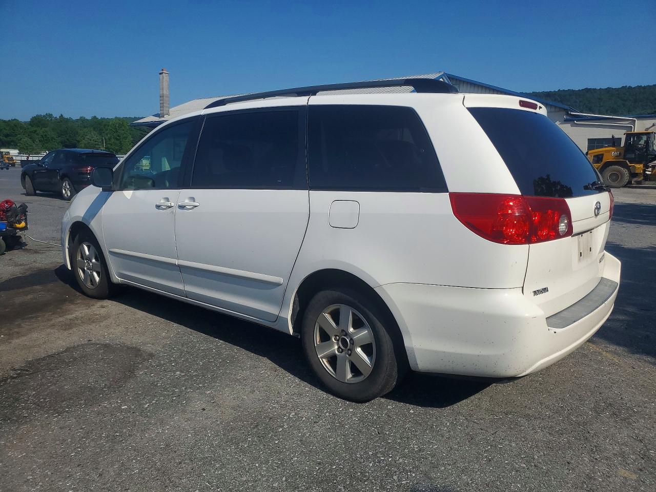 Toyota Sienna Le 7-passenger