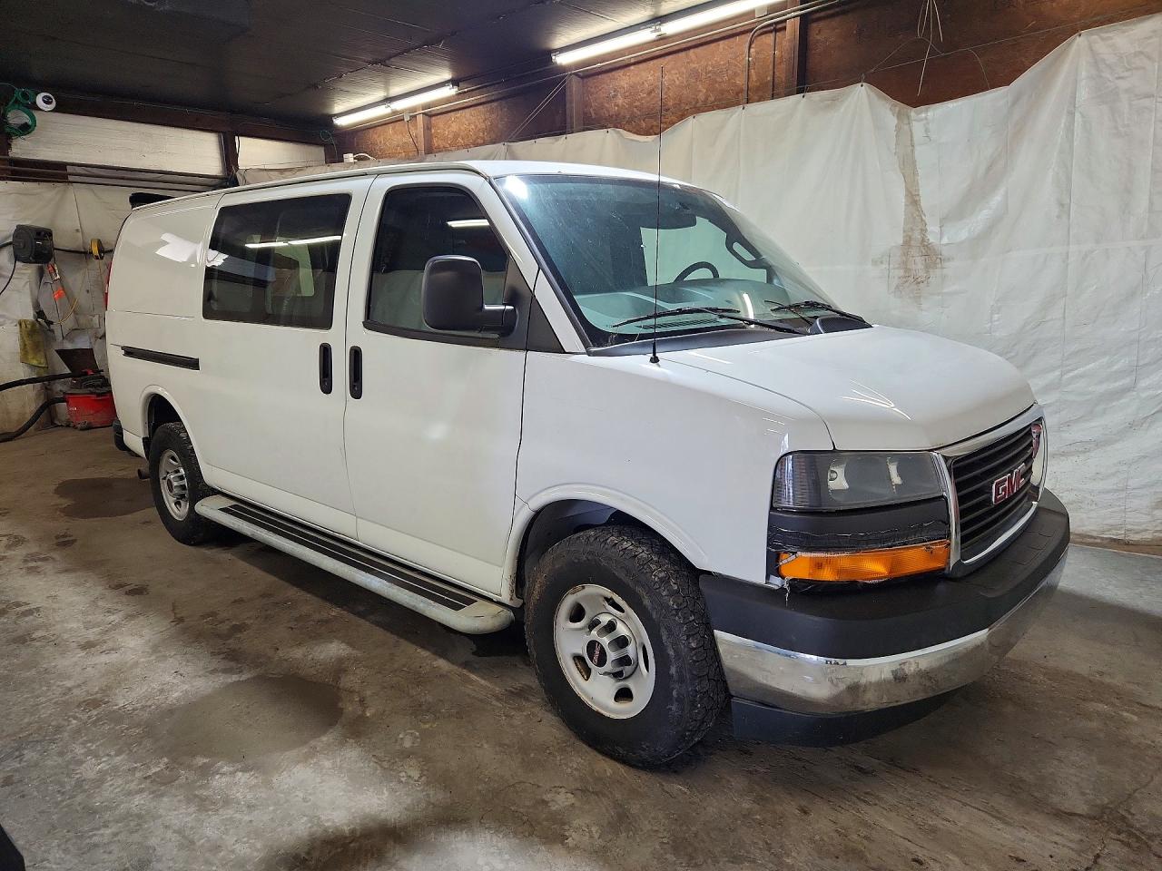 GMC Savana G2500