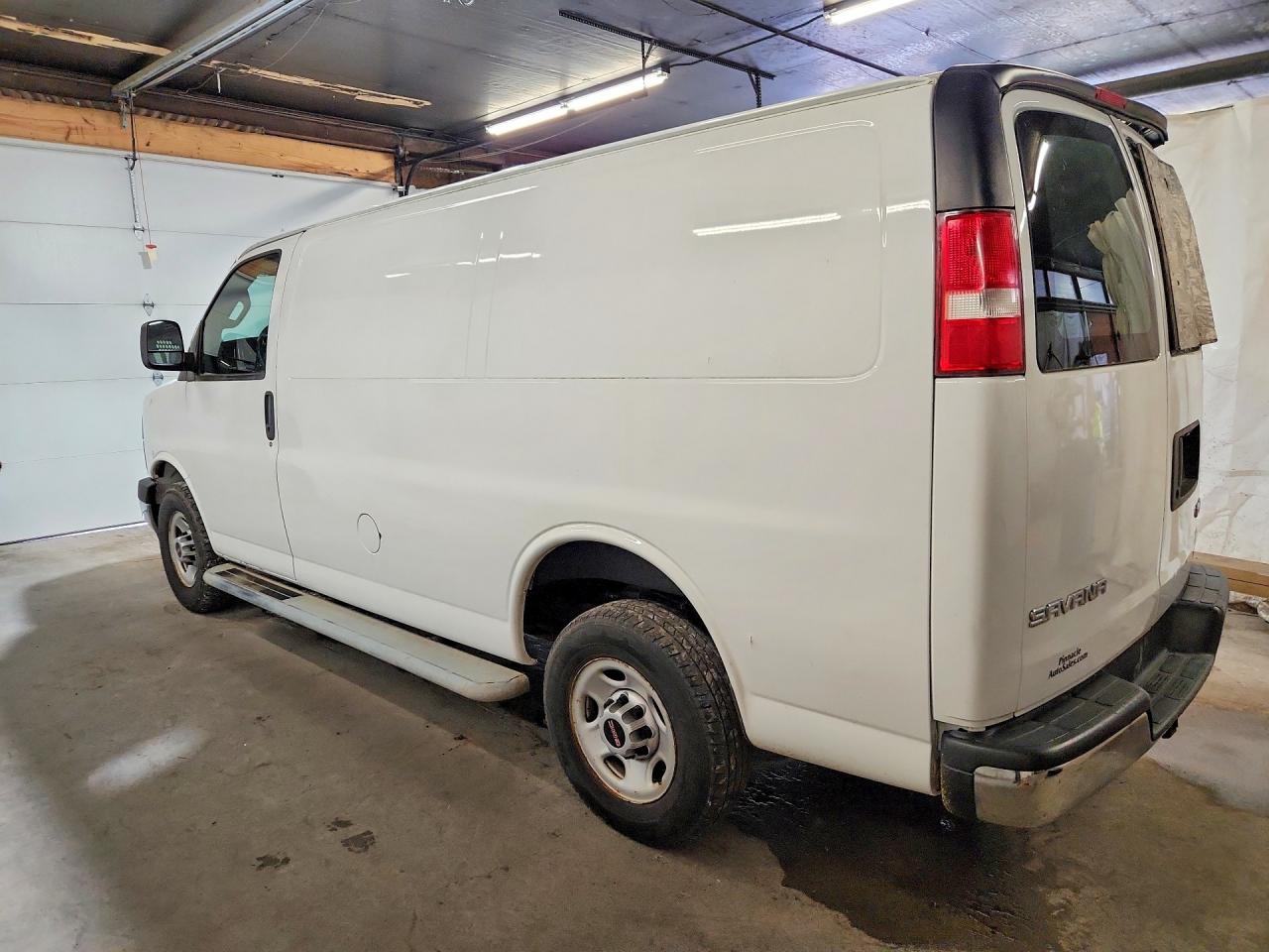 GMC Savana G2500