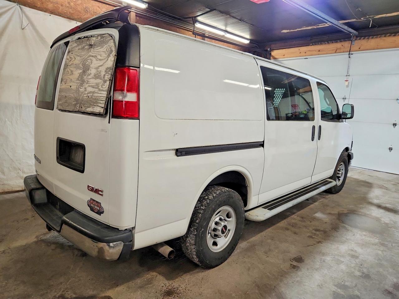 GMC Savana G2500