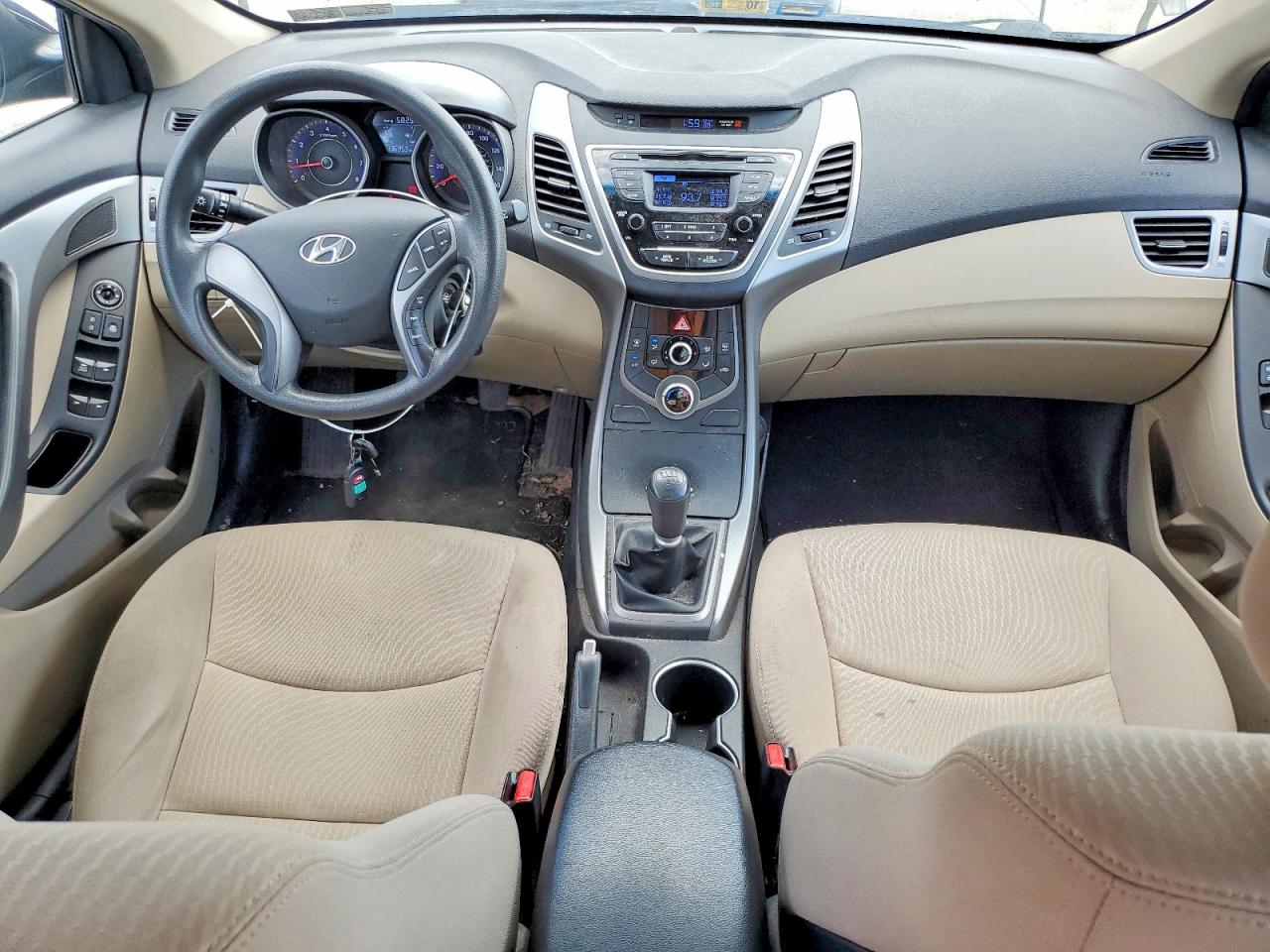 Hyundai ELANTRA Se