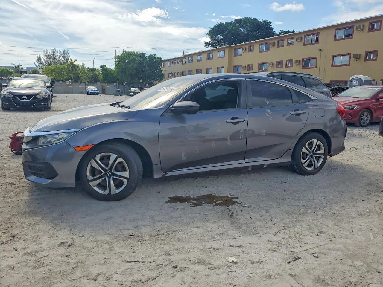 Salvage Honda Civic Image
