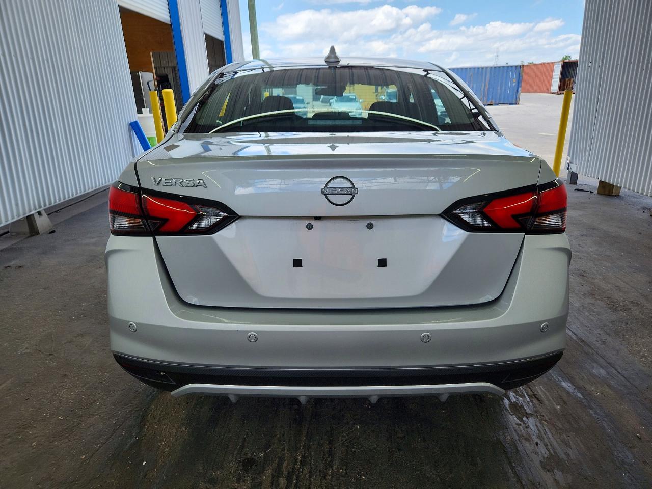 Nissan Versa Sv