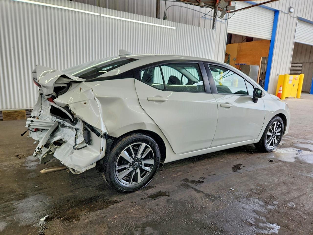 Nissan Versa Sv