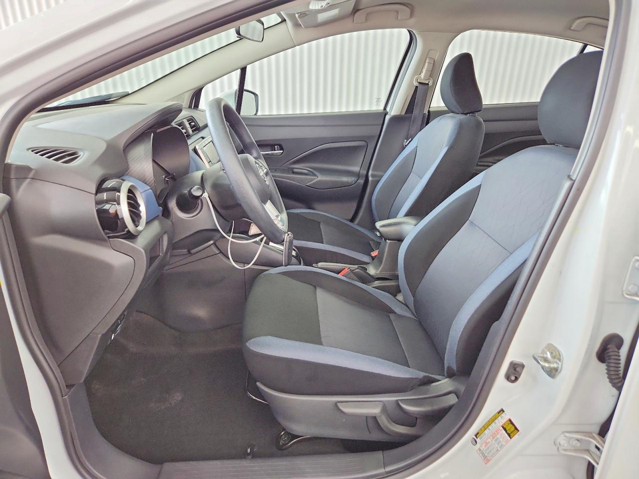 Nissan Versa Sv