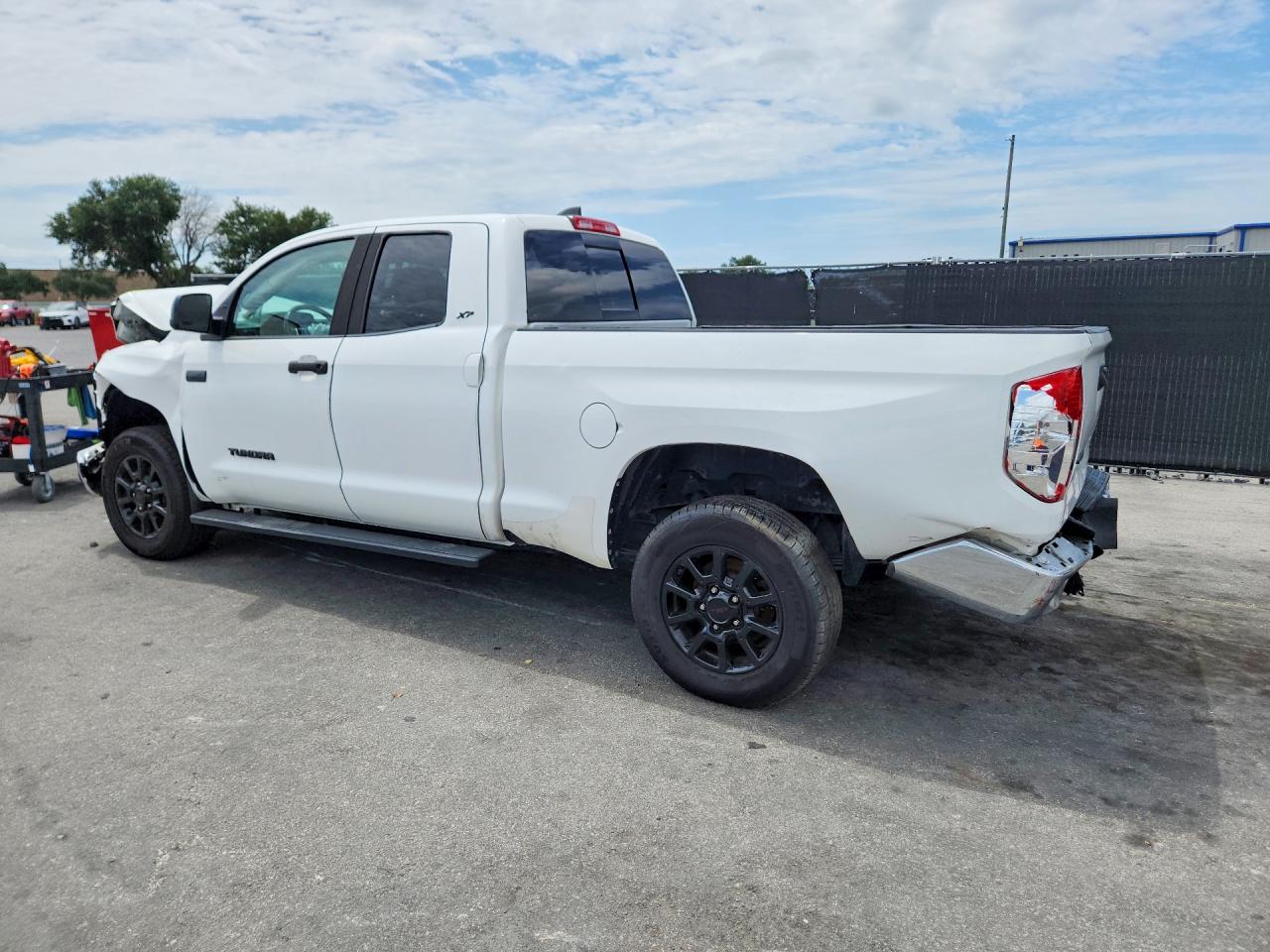 Toyota Tundra Sr5