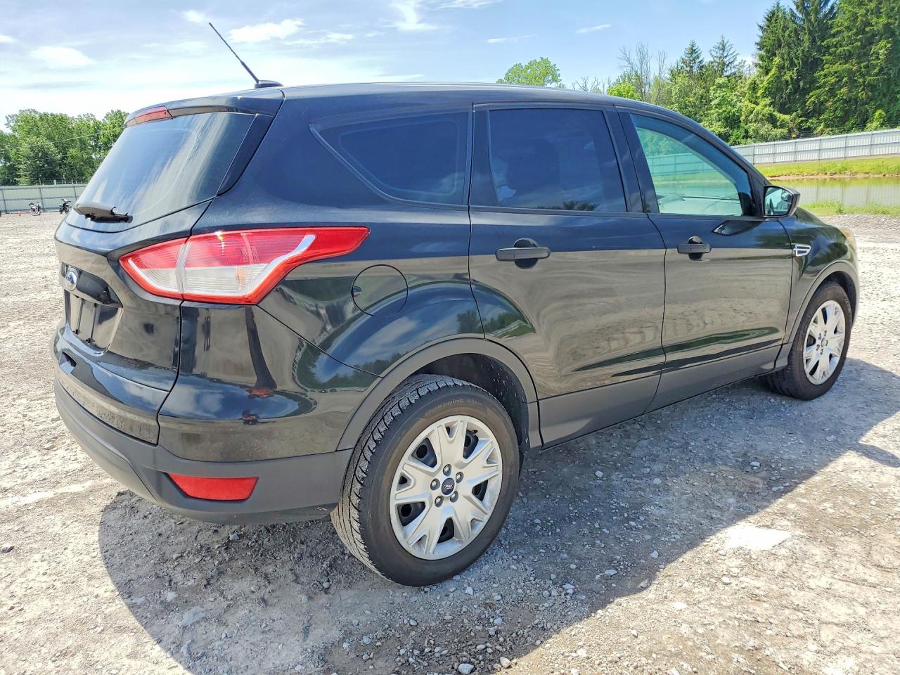 Ford Escape S