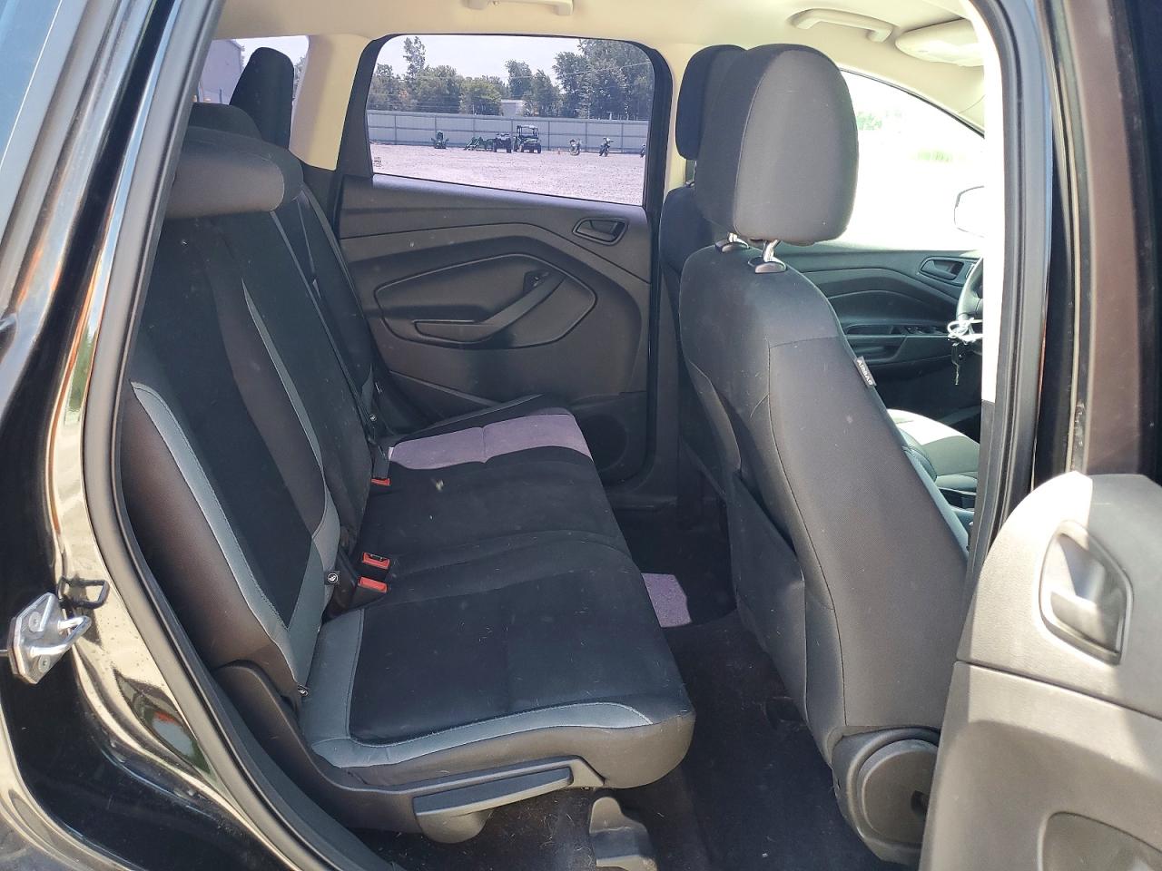 Ford Escape S