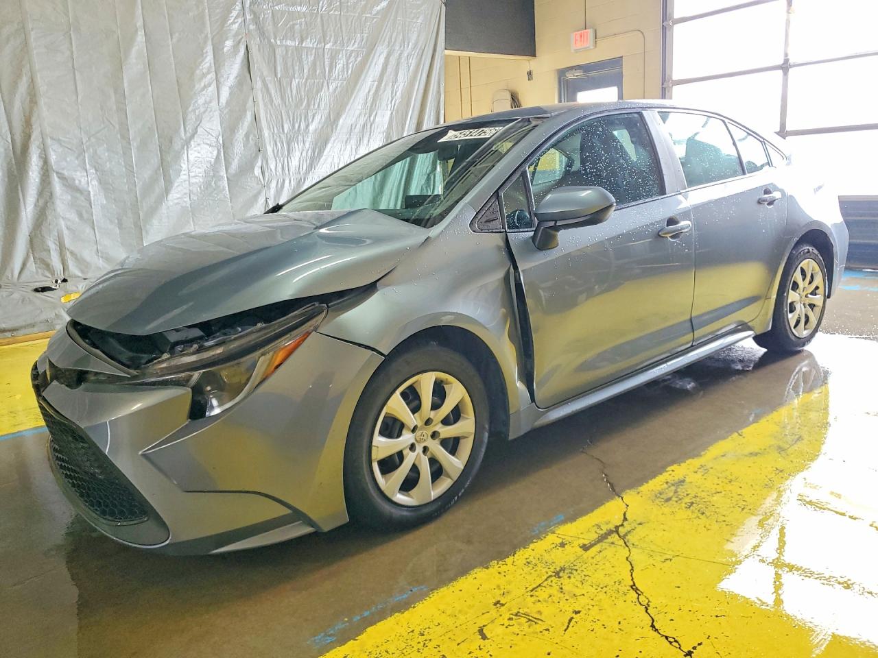 Salvage Toyota Corolla Image