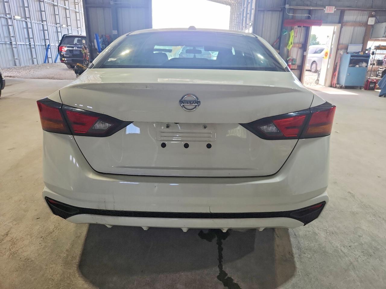 Nissan Altima S