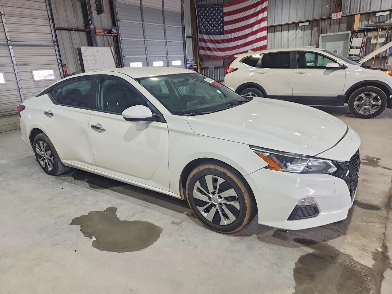 Nissan Altima S