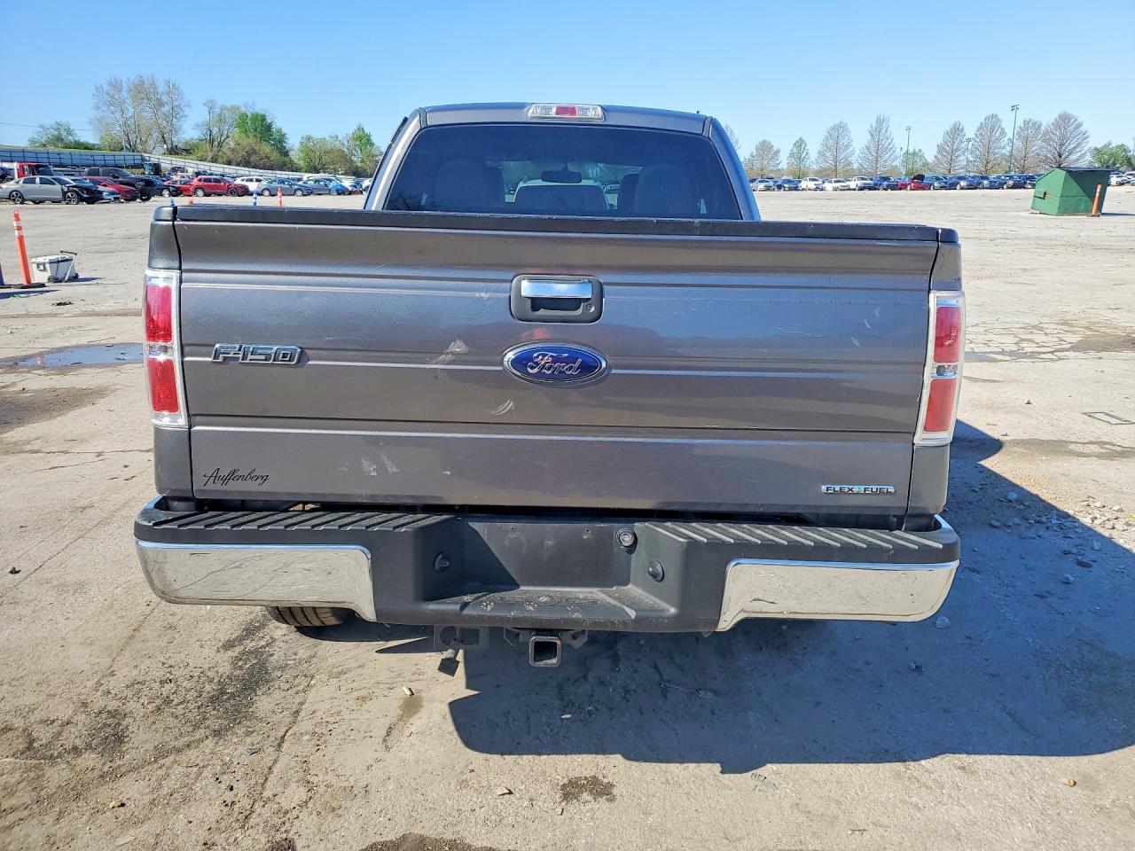 Ford F-150 Super Cab