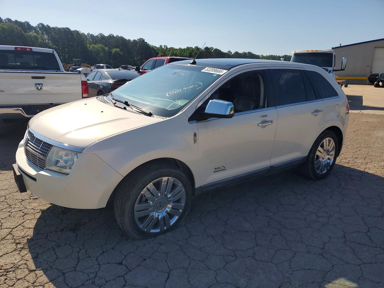 Salvage Lincoln MKX Image