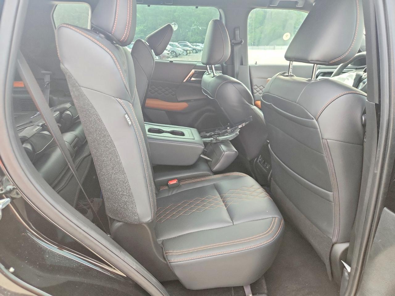 Mitsubishi Outlander Sel