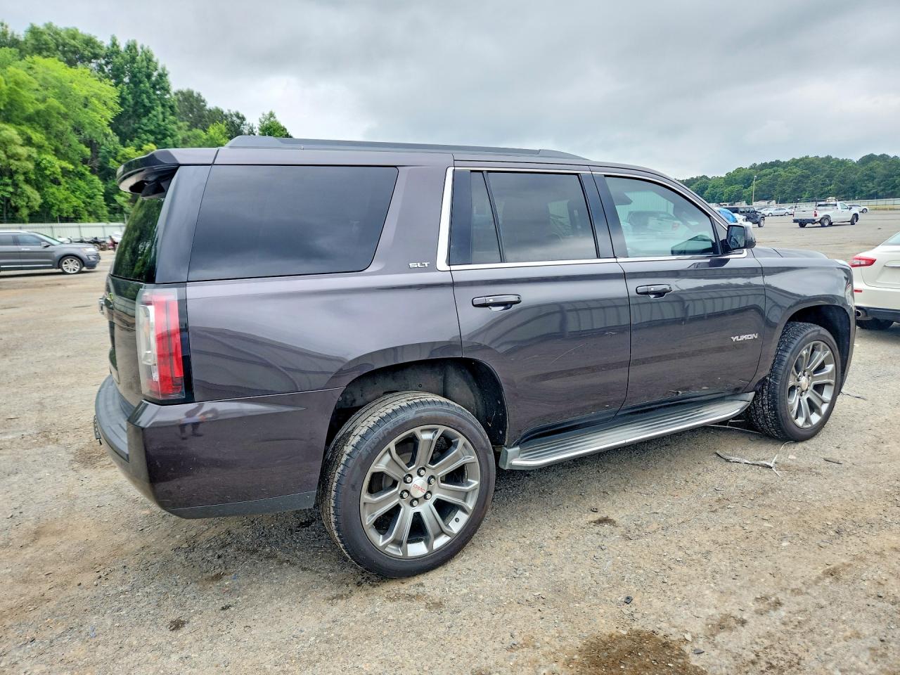 GMC Yukon Slt
