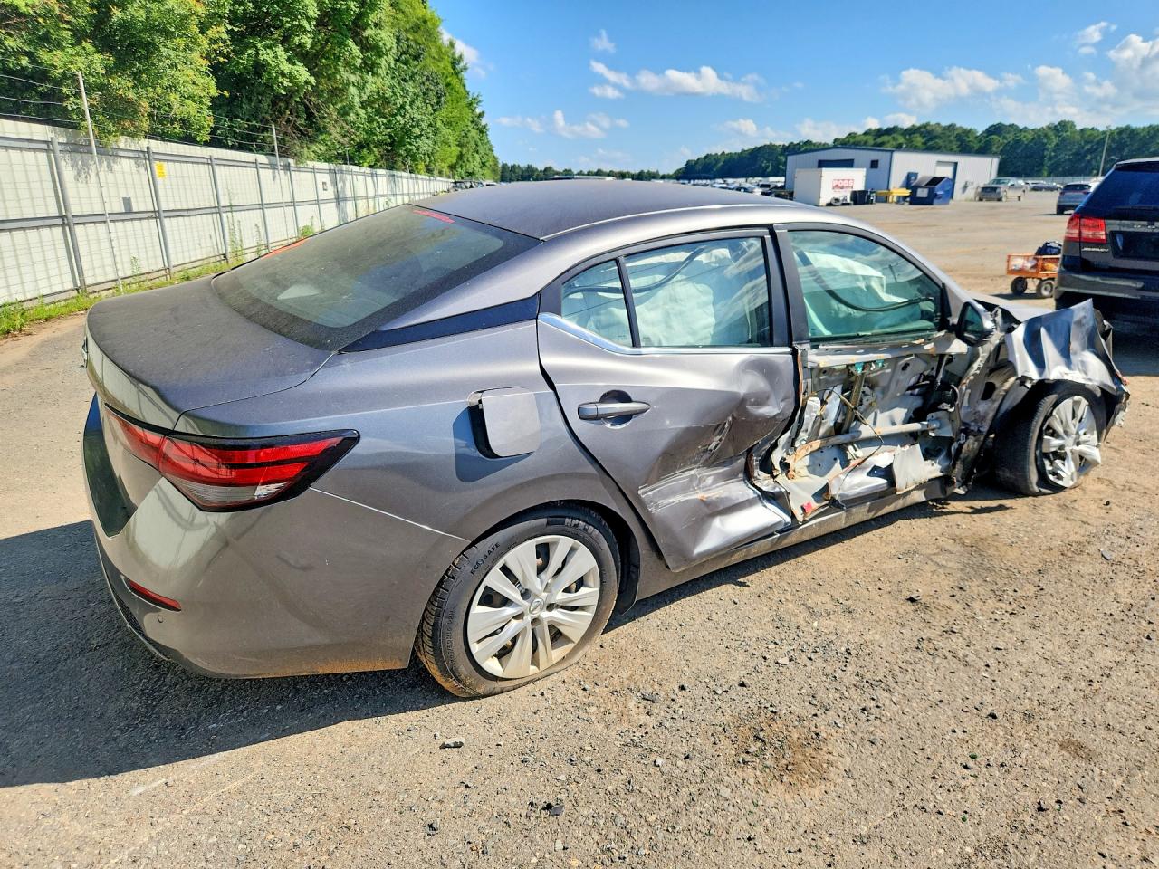 Nissan Sentra S