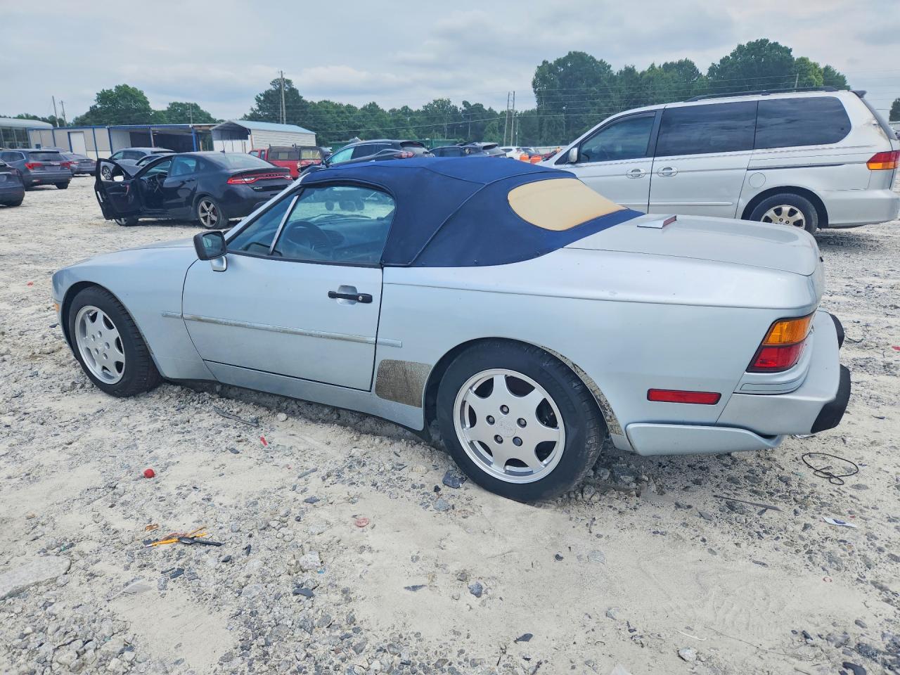 Porsche 944 S