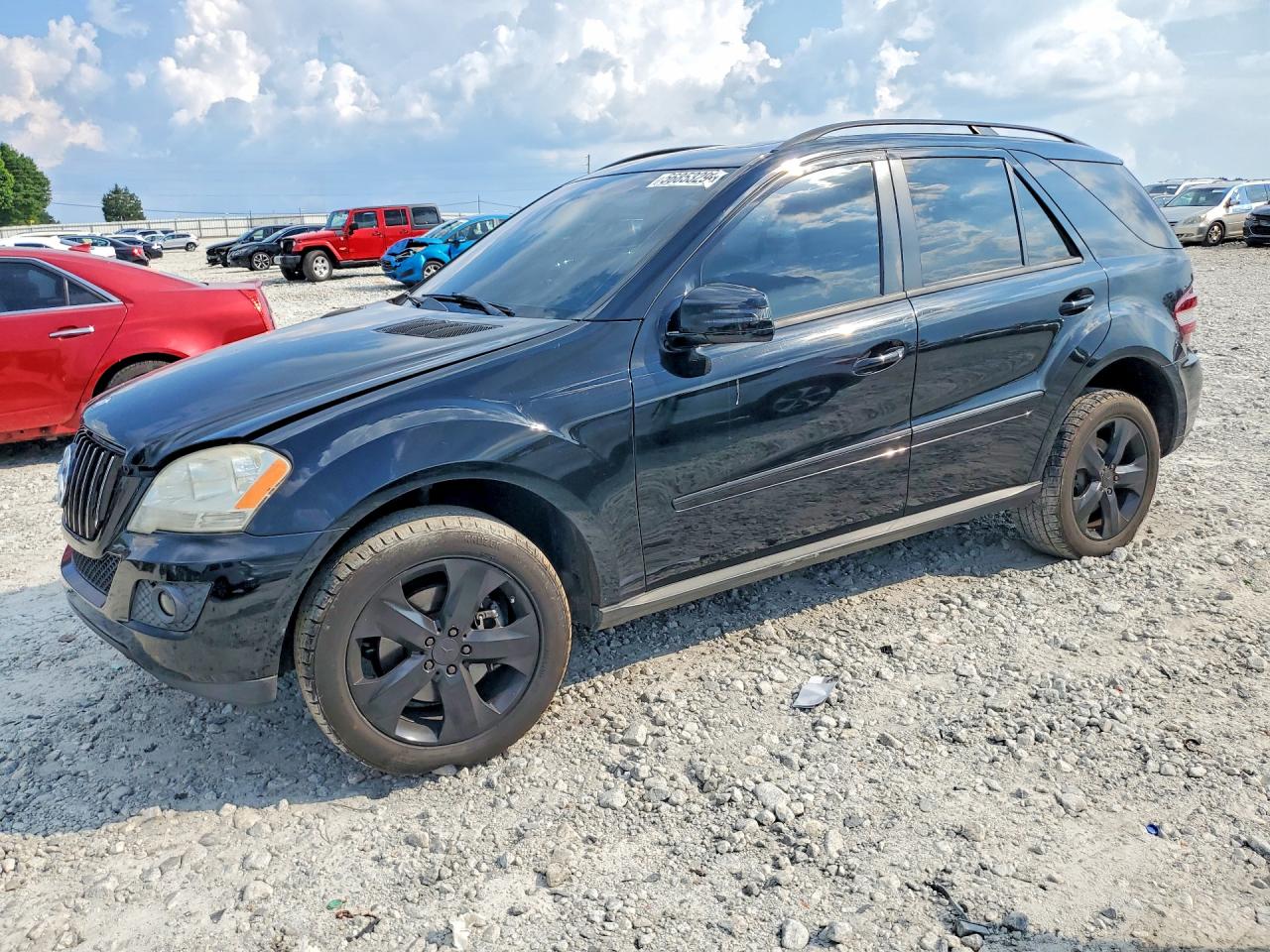 Mercedes-Benz M-Class 350 Bluetec