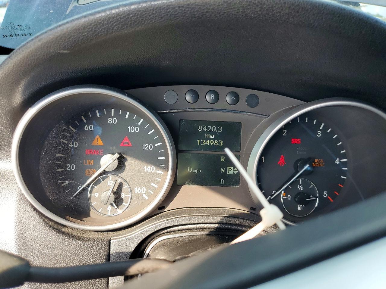 Mercedes-Benz M-Class 350 Bluetec