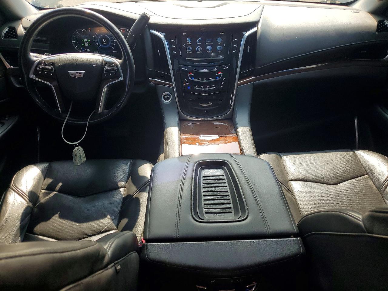 Cadillac Escalade Luxury