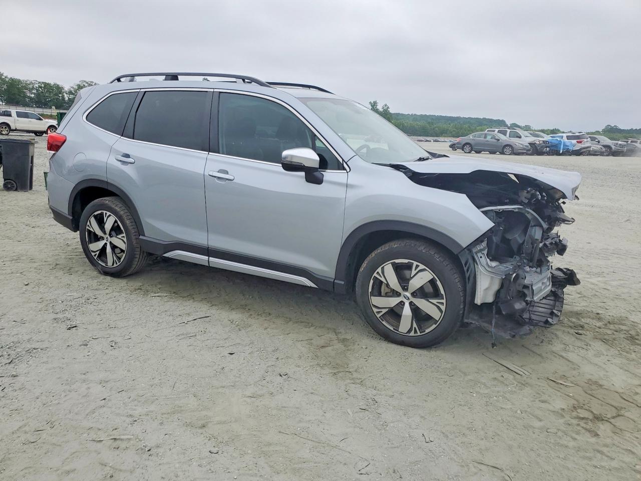 Subaru Forester Touring