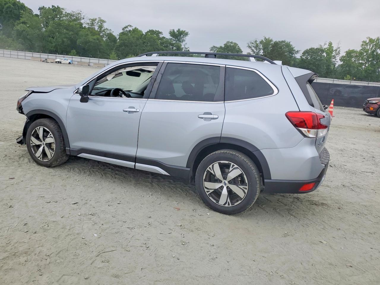 Subaru Forester Touring