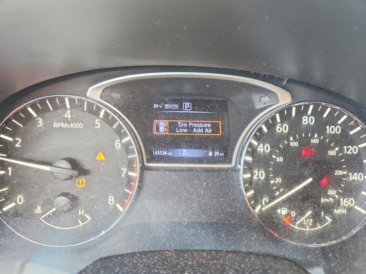 Nissan Pathfinder Sv