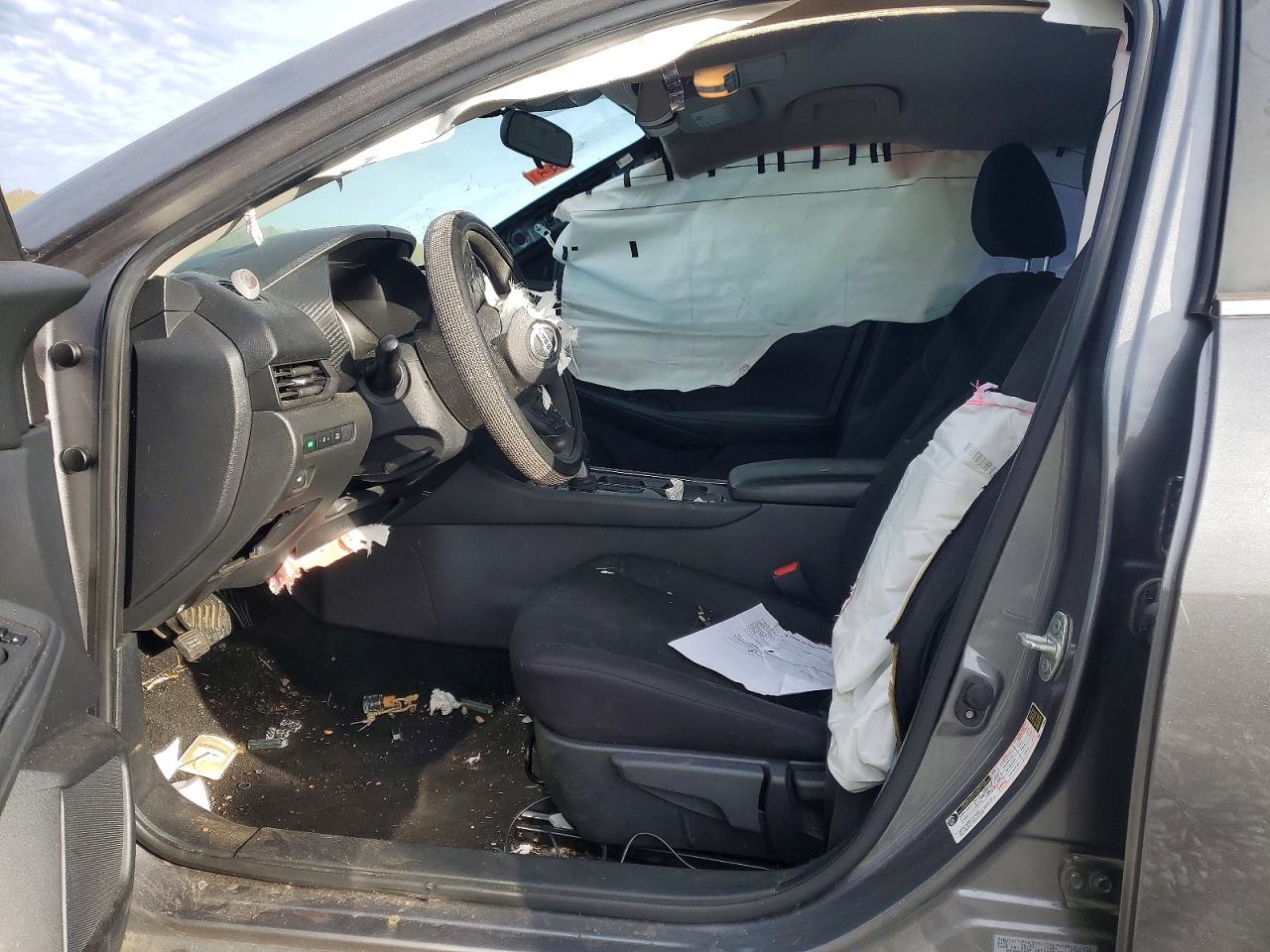 Nissan Sentra S
