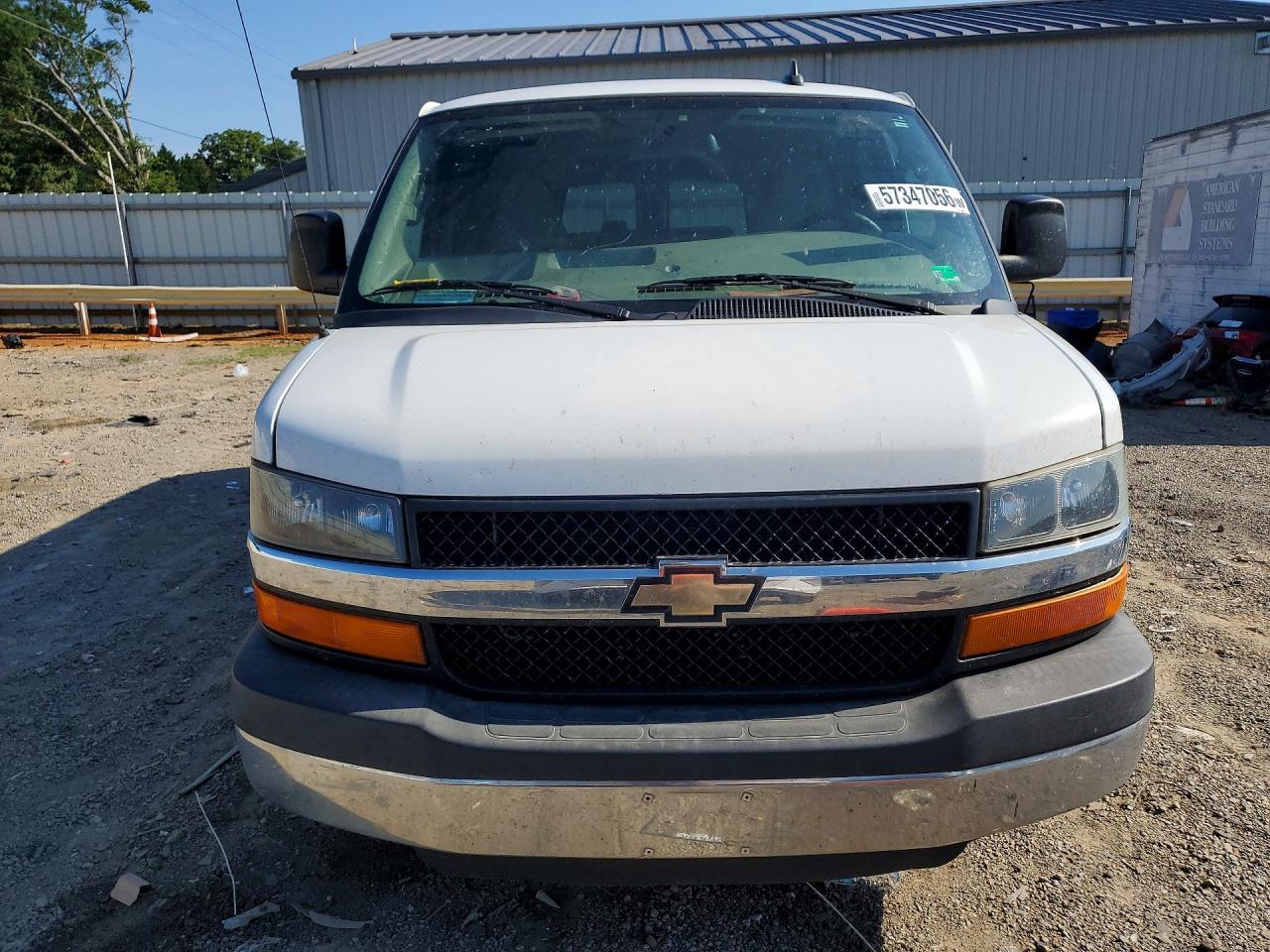 Chevrolet Express Lt