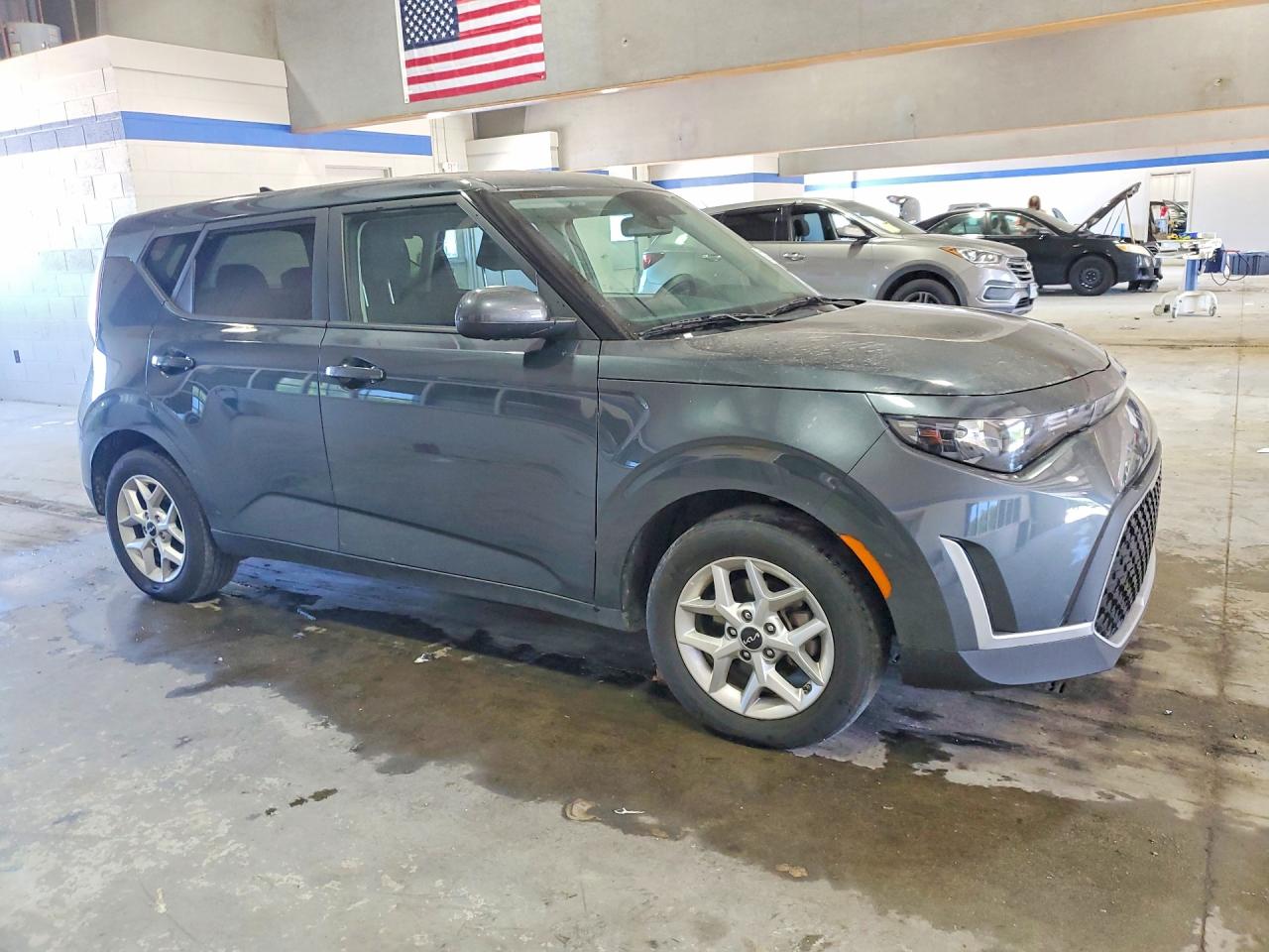 Kia Soul Lx