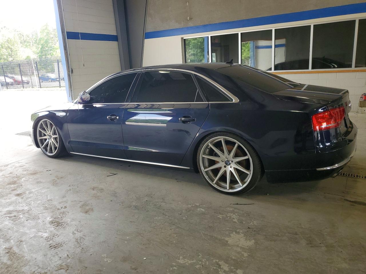 Audi A8 L Quattro
