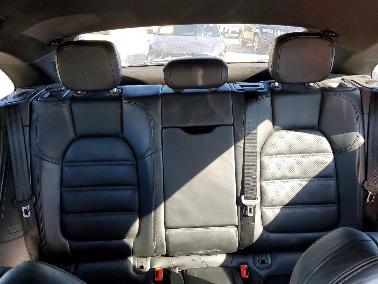 Porsche Macan S