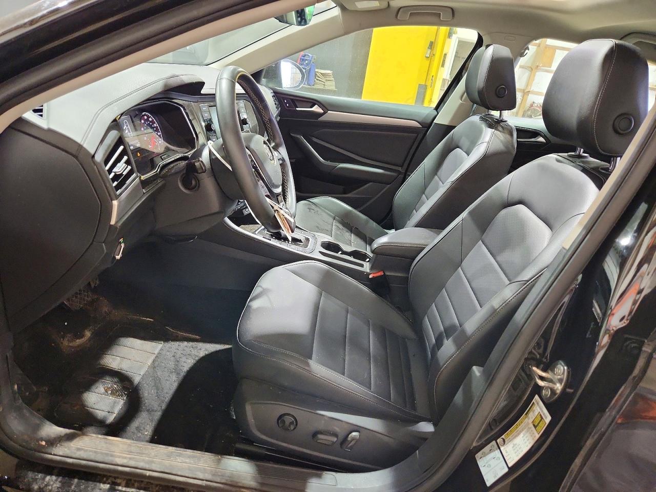 Volkswagen Jetta S