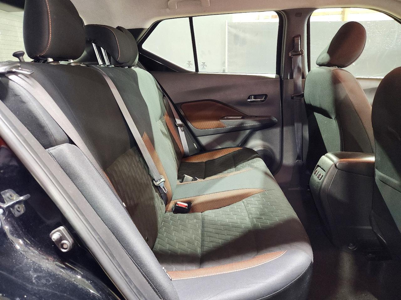 Nissan Kicks Sr
