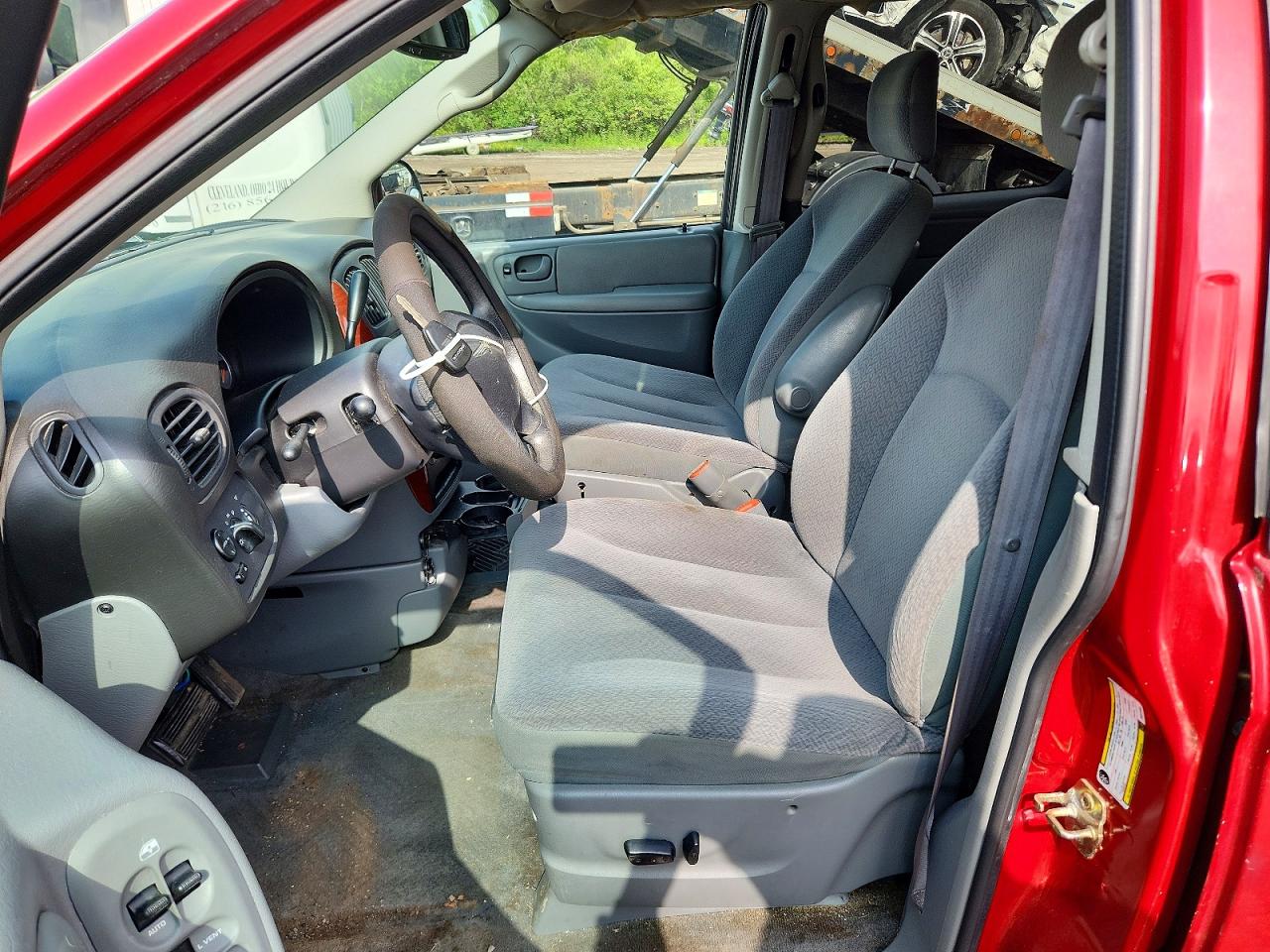 Chrysler Minivan Lx