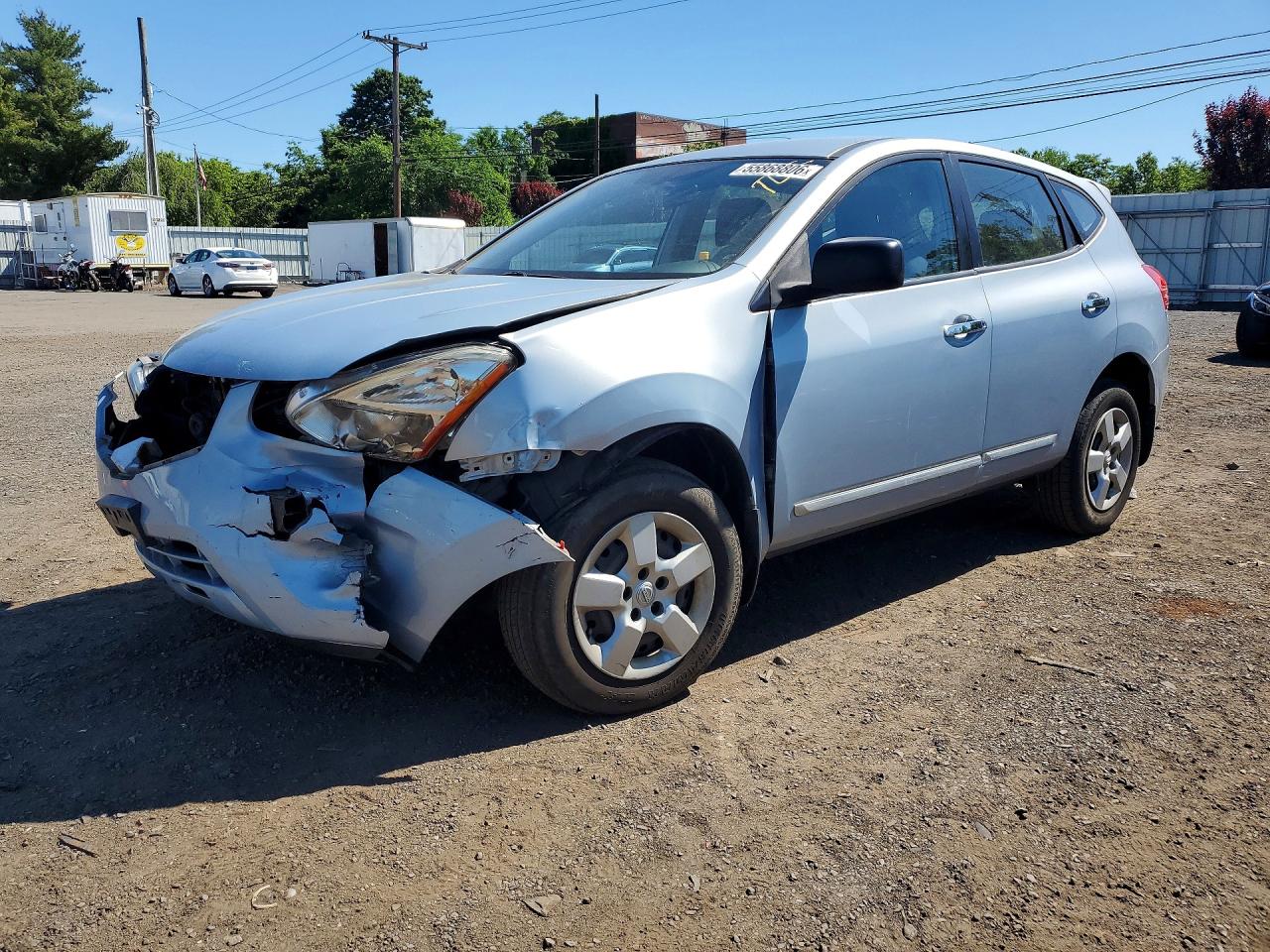 Salvage Nissan Rogue Image