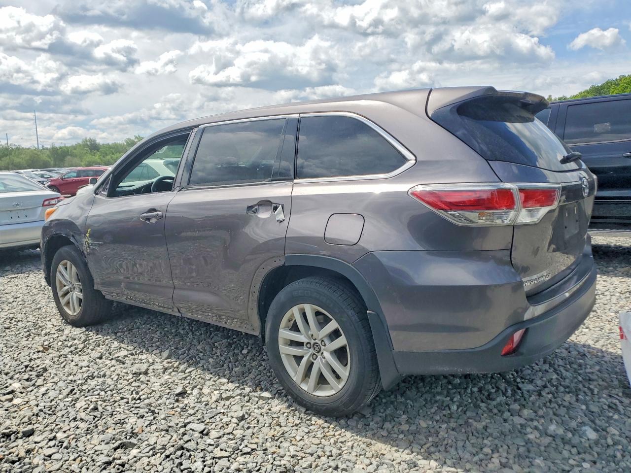 Toyota Highlander Le
