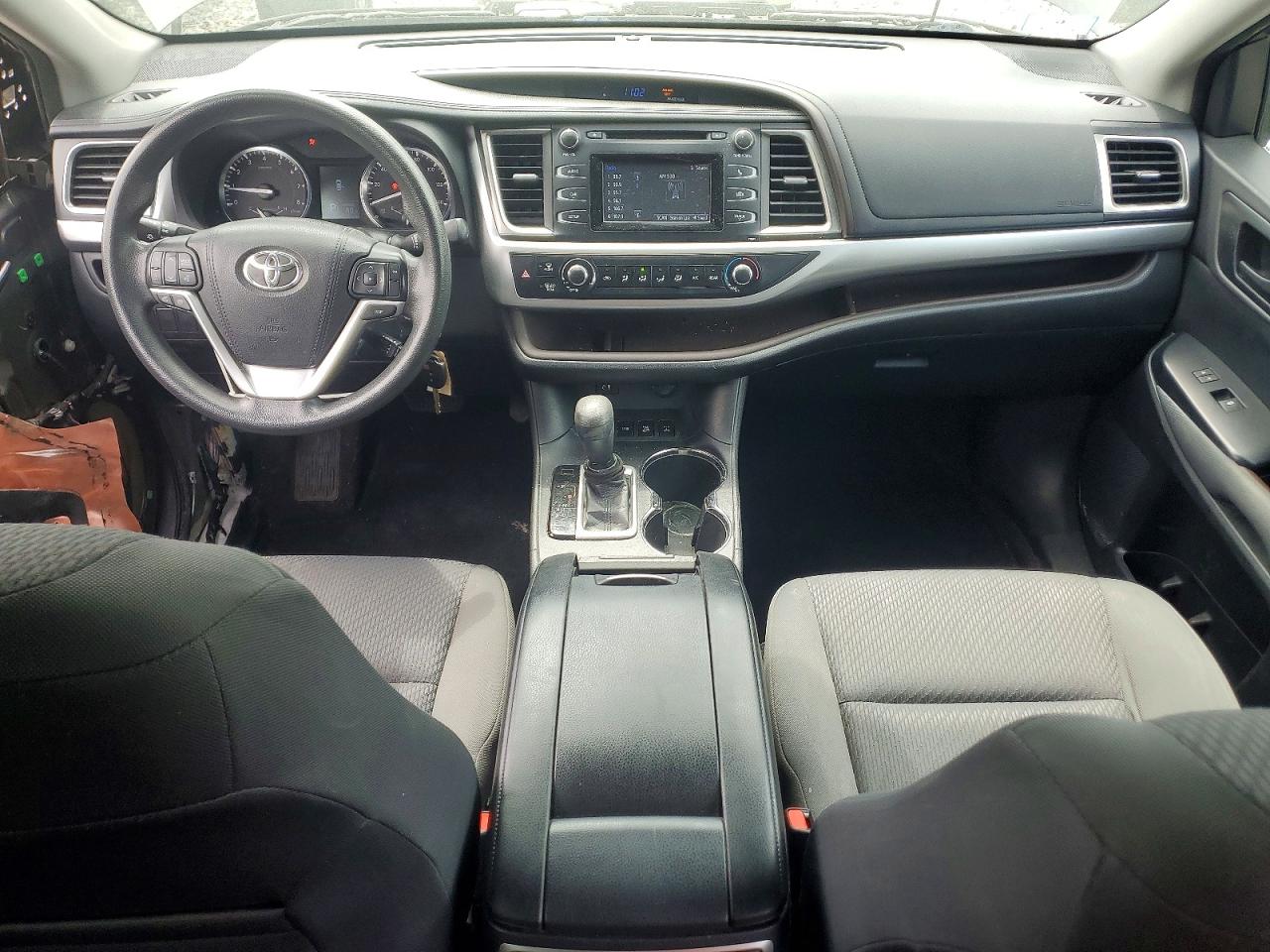 Toyota Highlander Le