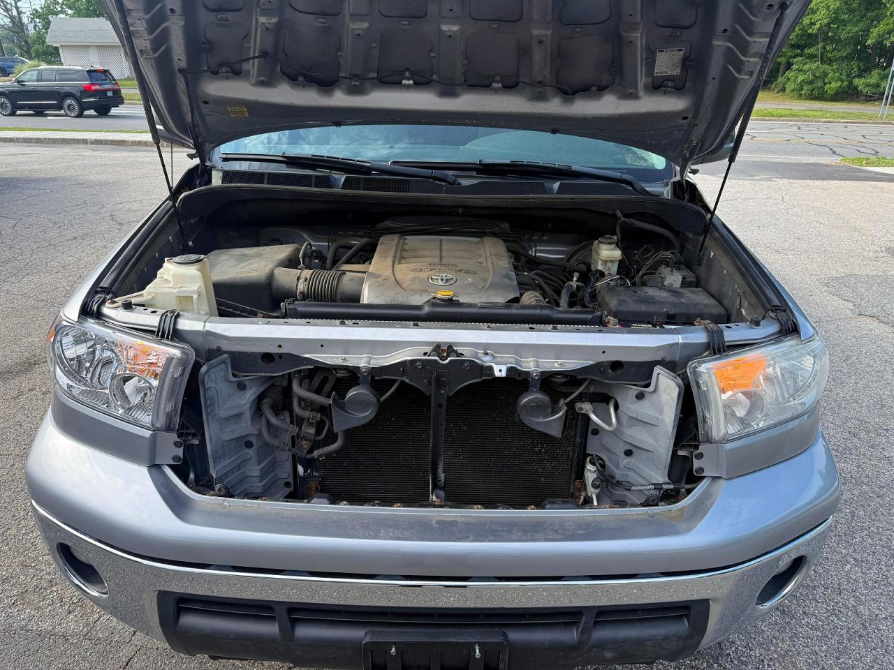 Toyota Tundra Double Cab Sr5