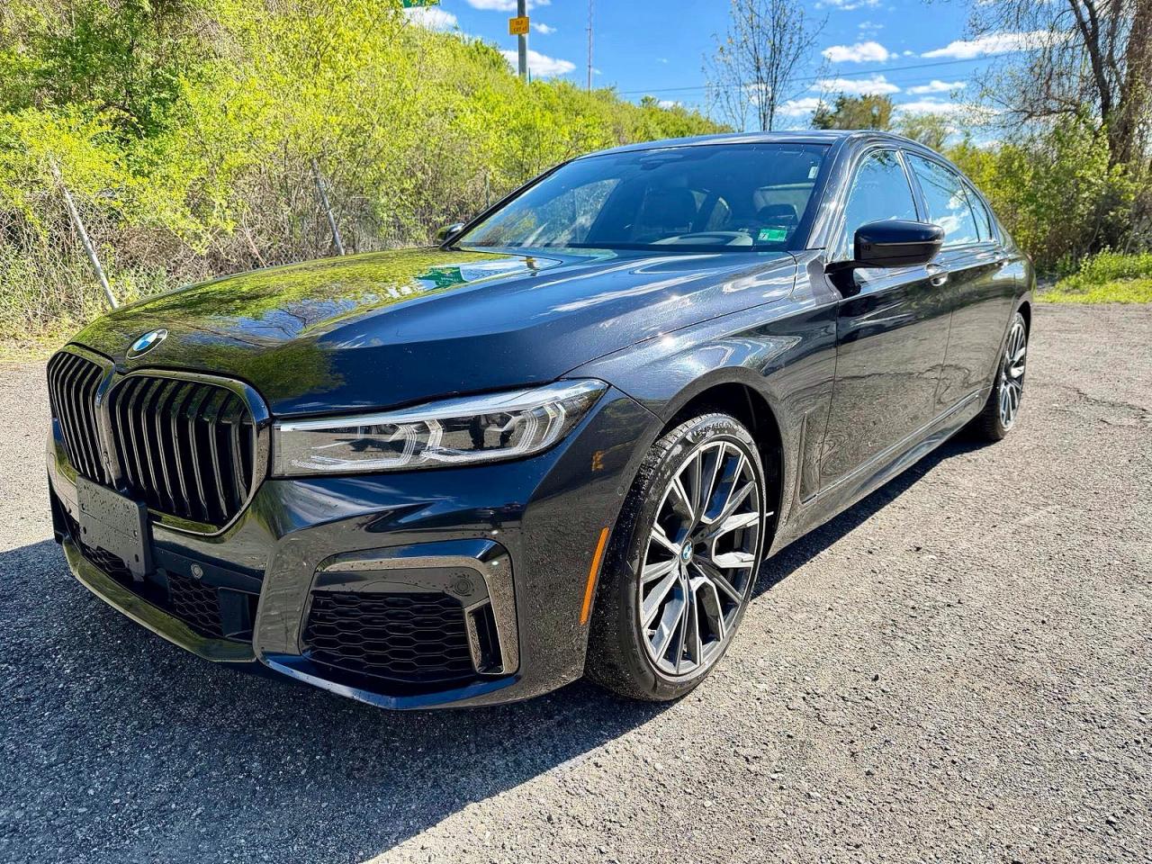 Salvage BMW 7 Series Image