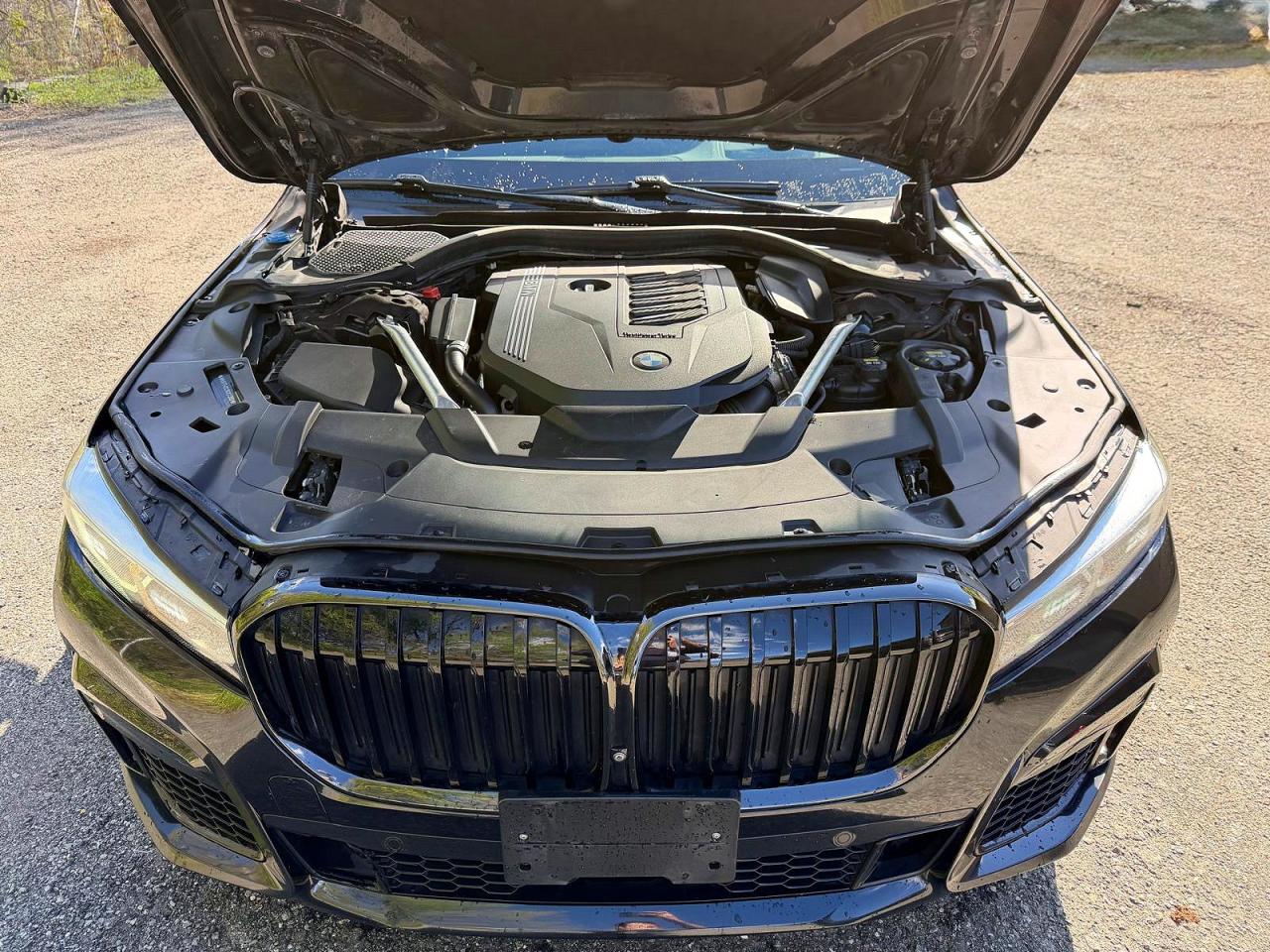 BMW 7 Series Xi