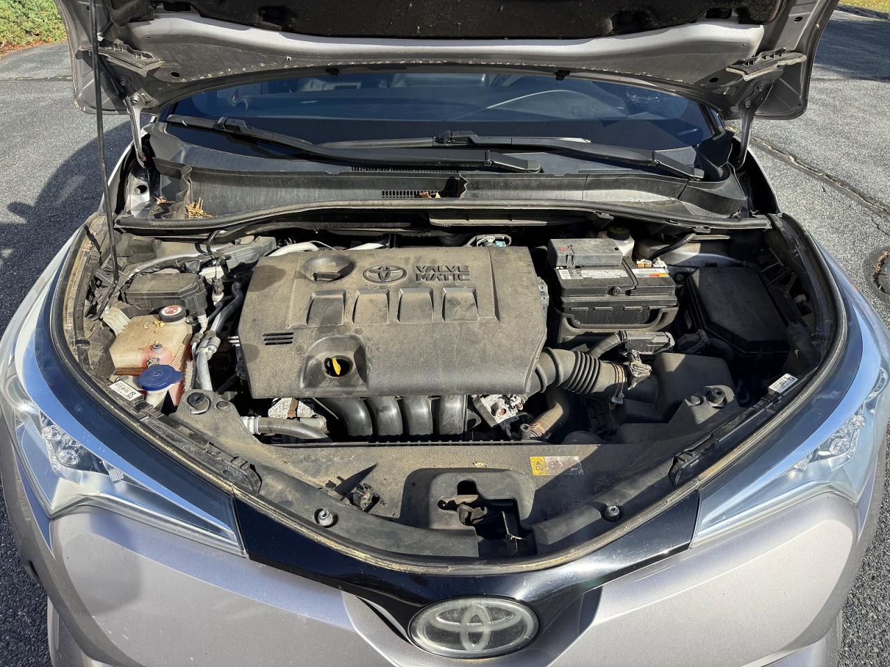 Toyota C-hr Le Le