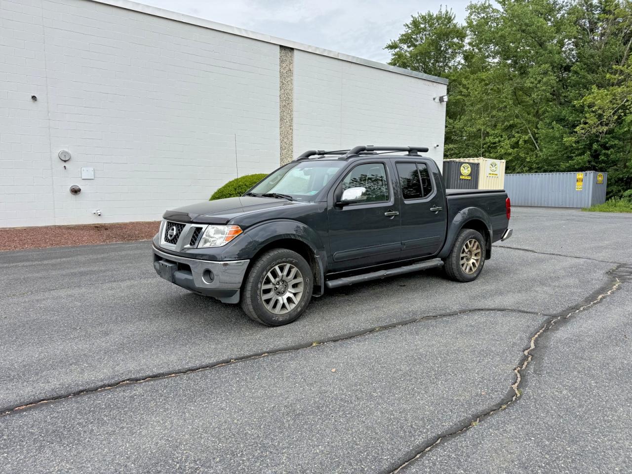 Nissan Frontier S