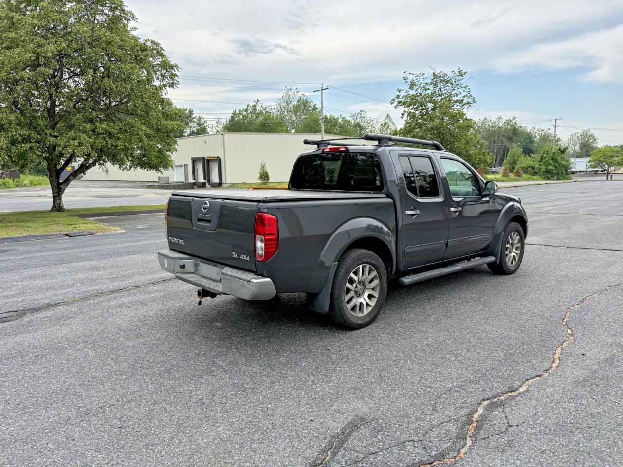 Nissan Frontier S